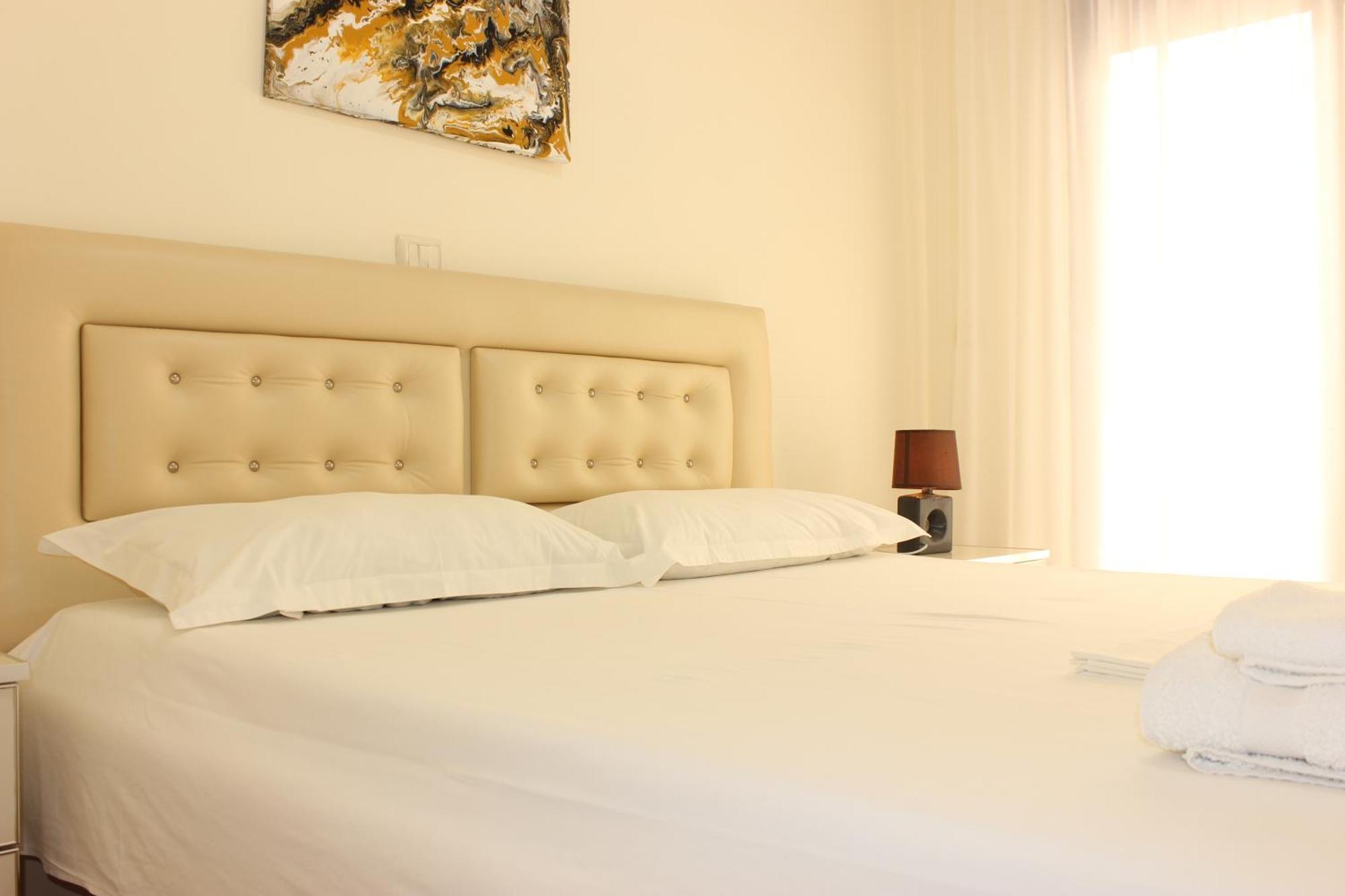 Megrooms Sarandë 외부 사진