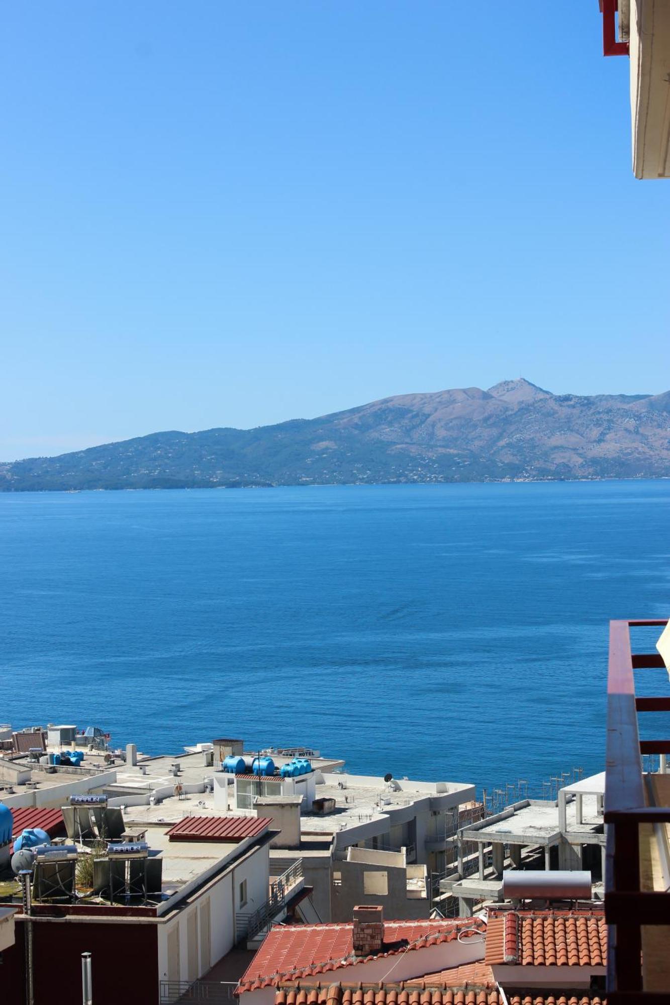 Megrooms Sarandë 외부 사진